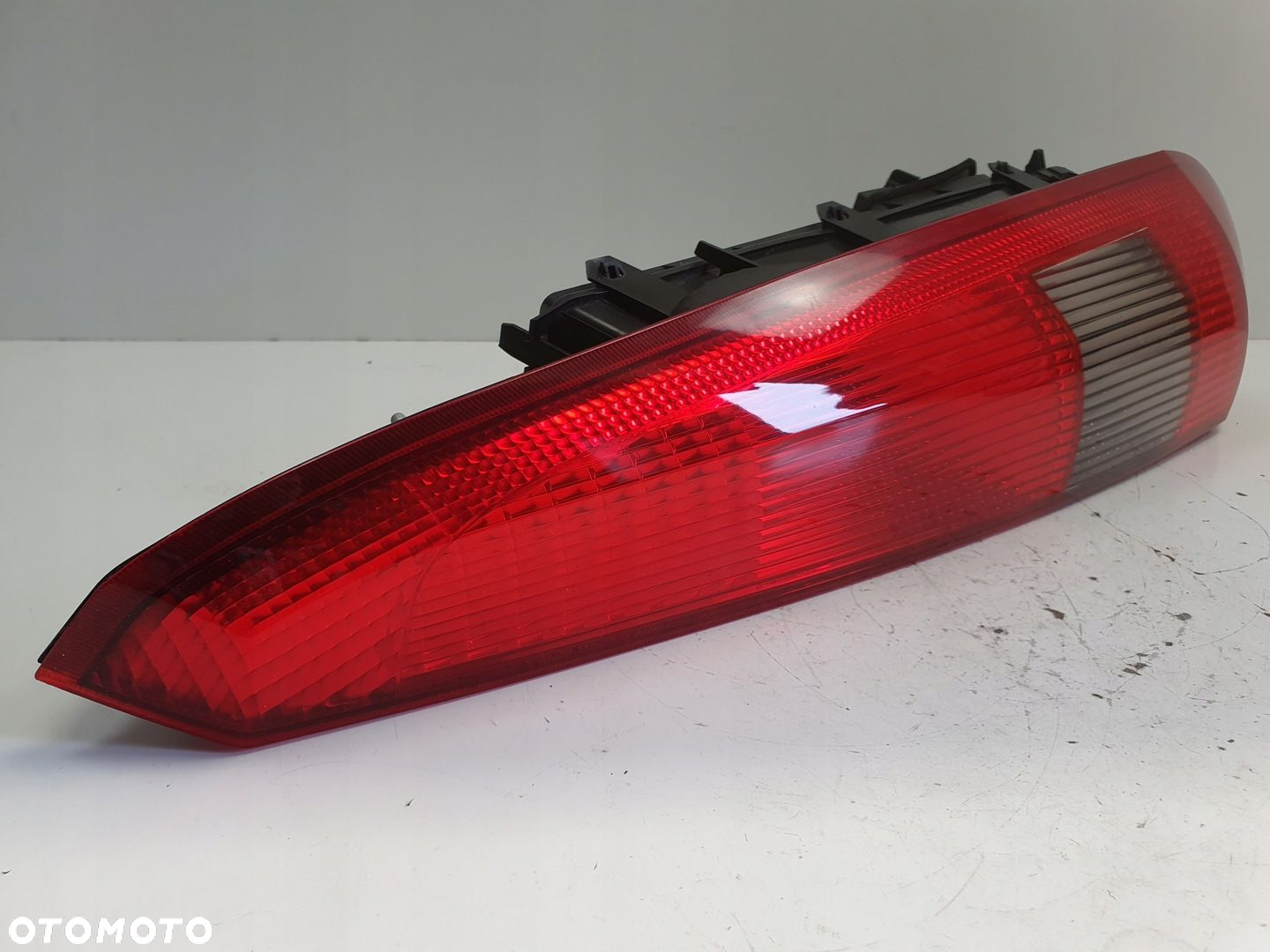 Ford Fiesta MK5 MK6 5D 02-05r TYLNA LAMPA PRAWA prawy tył pasażera - 3