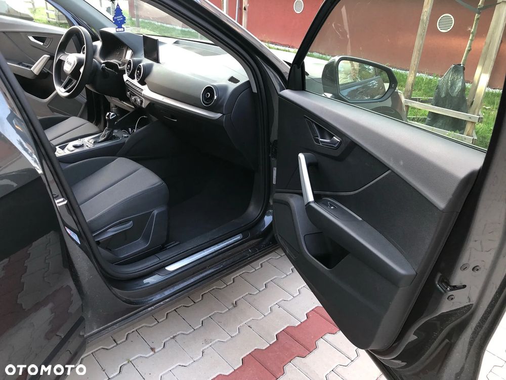 Audi Q2 35 TFSI S tronic design - 3