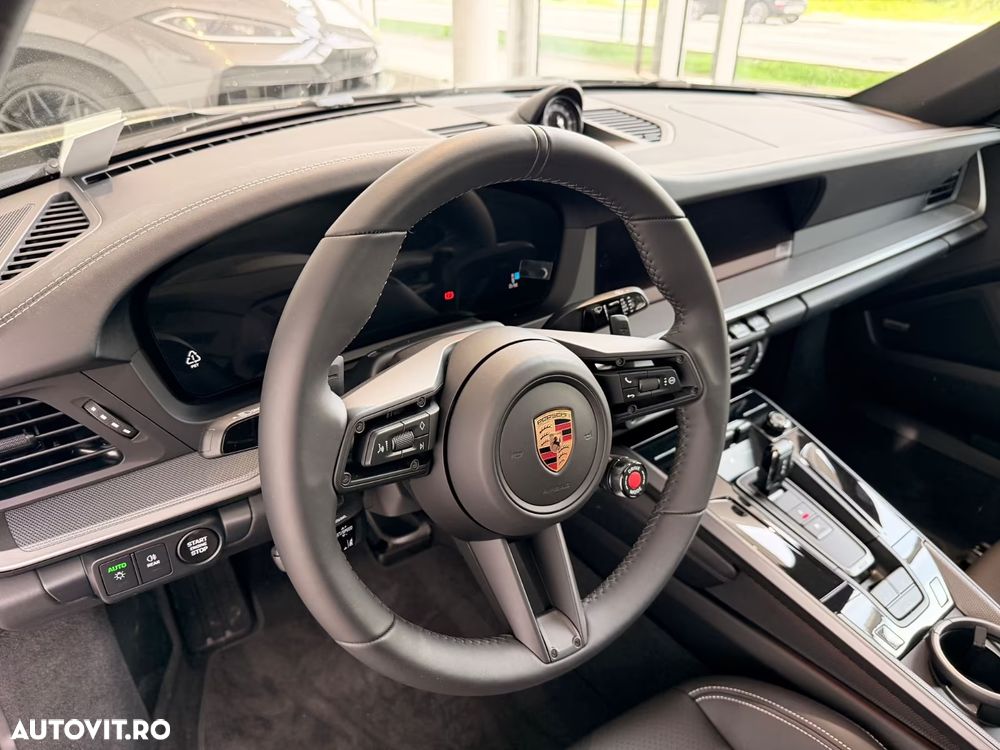 Porsche 911 4S PDK - 6