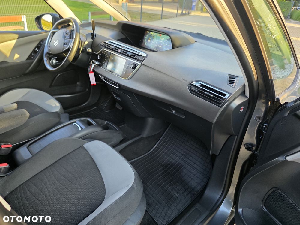 Citroën C4 Grand Picasso - 18