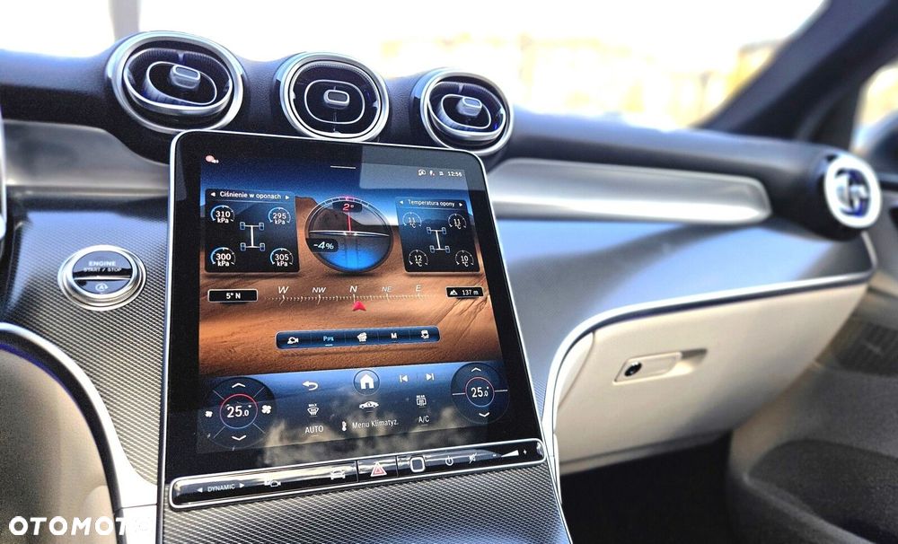 Mercedes-Benz GLC - 19