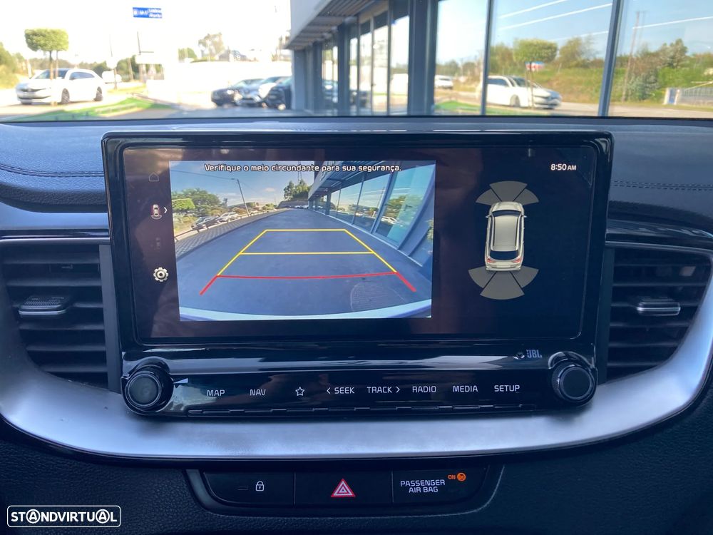 Kia Ceed 1.5 T-GDI DCT7 OPF (48V Mild Hybrid) Spirit - 24