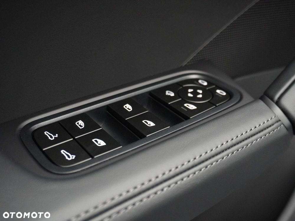 Porsche Cayenne Black Edition - 19
