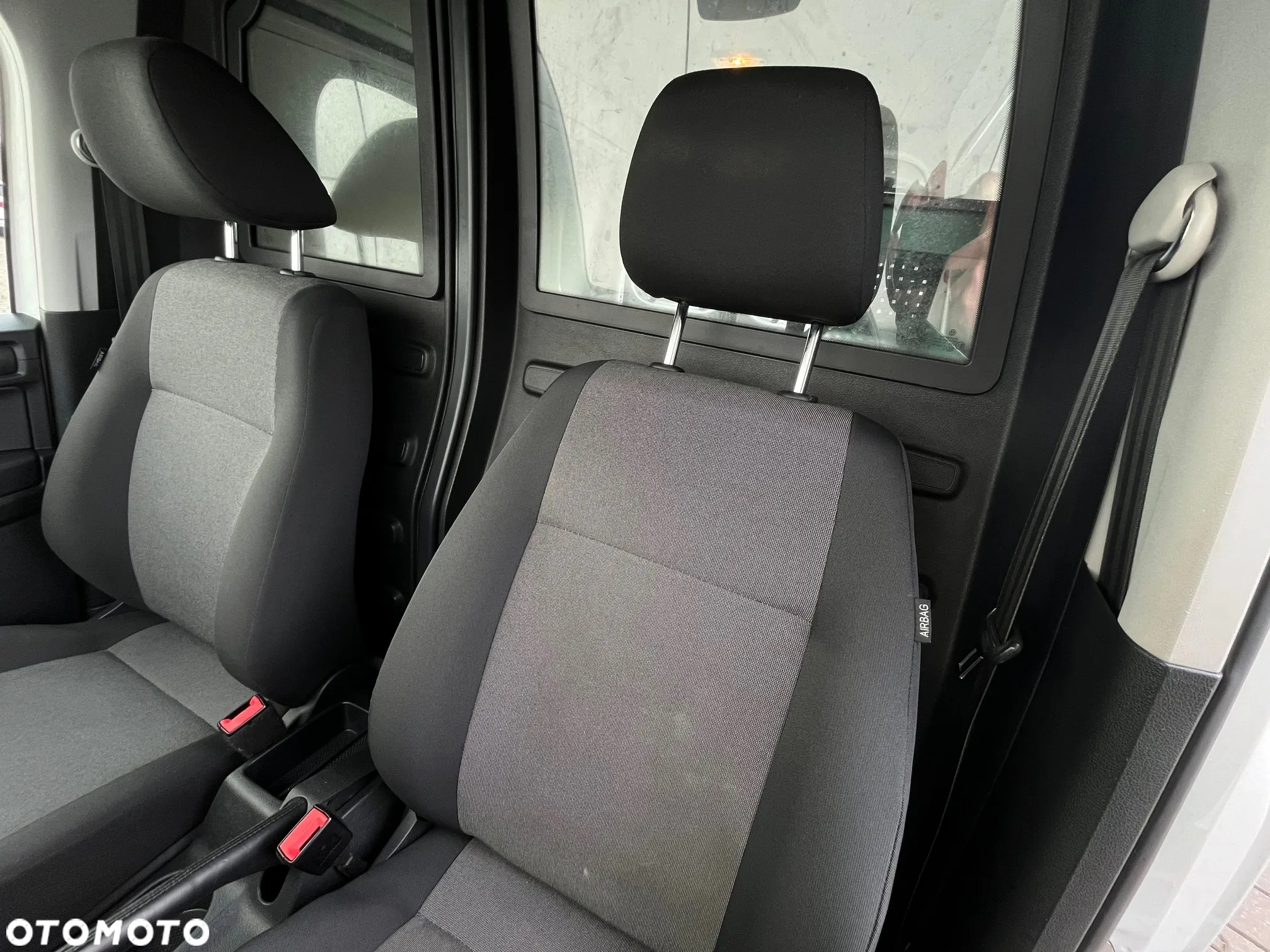 Volkswagen Caddy - 18