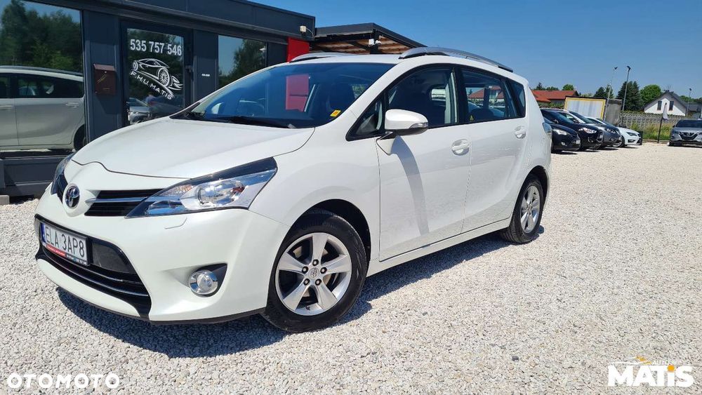 Toyota Verso - 16
