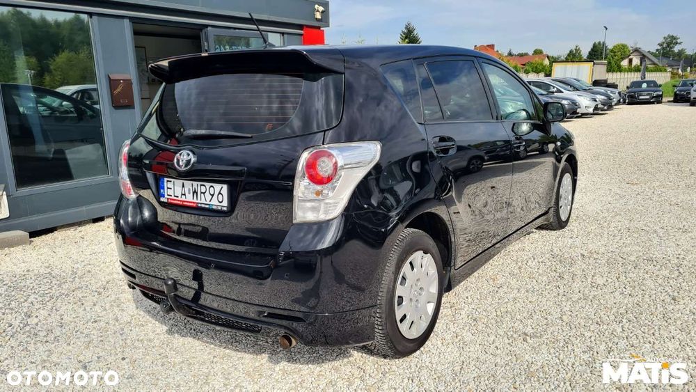 Toyota Verso - 37