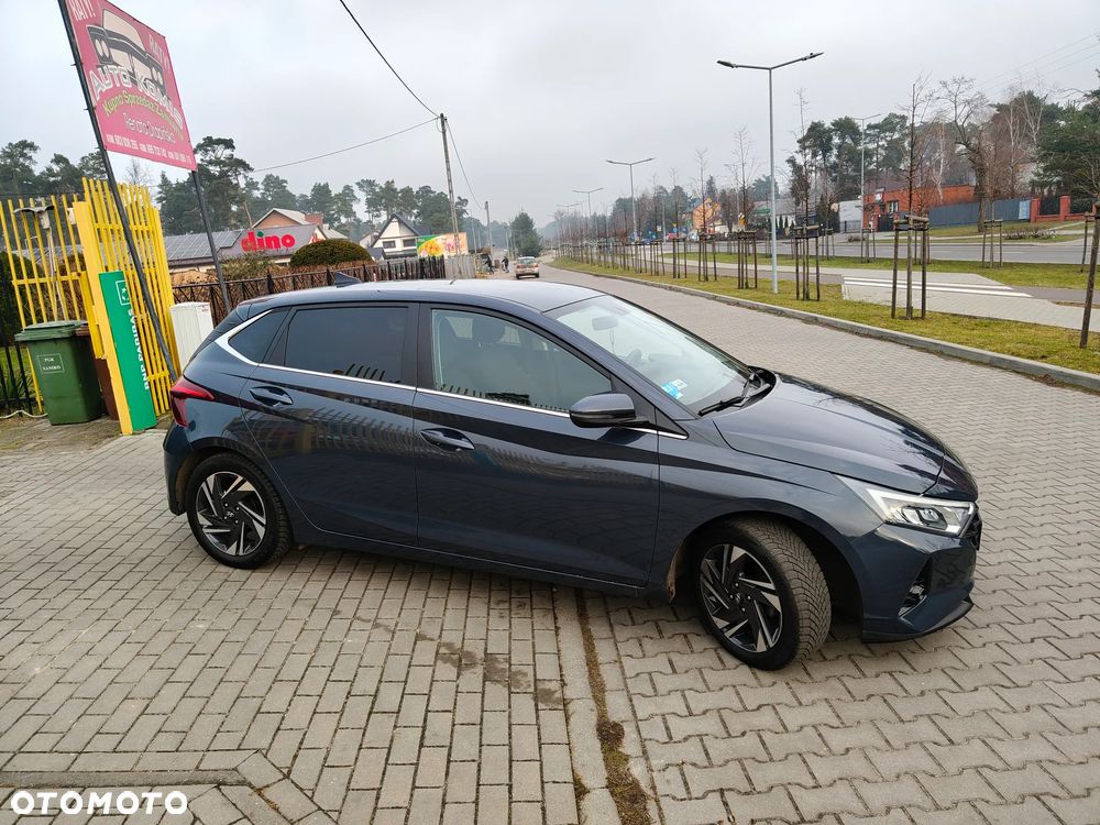 Hyundai i20 1.2 Modern - 11