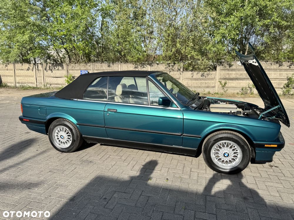 BMW Seria 3 318is - 10