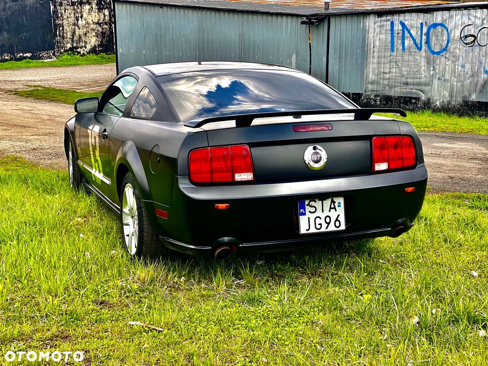 Ford Mustang - 18
