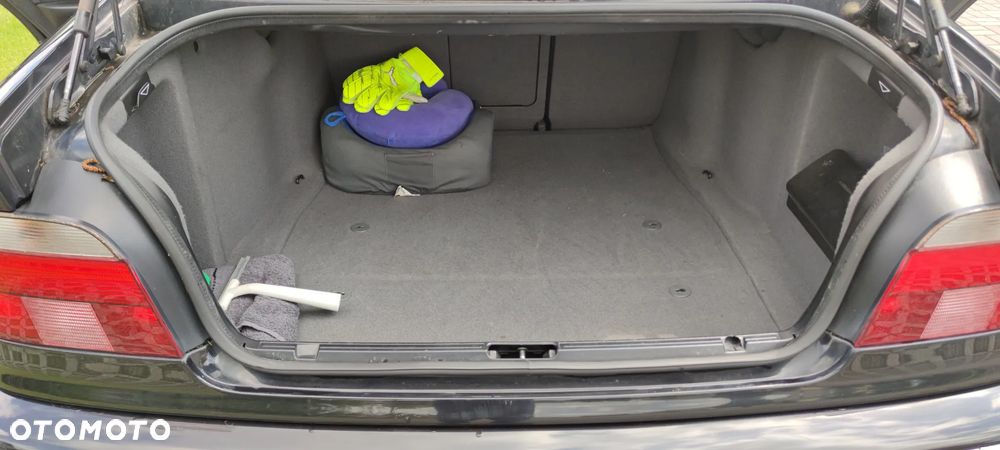 BMW Seria 5 520d - 11