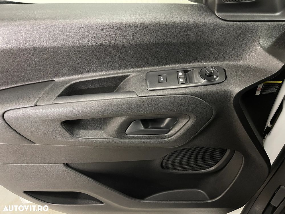 Opel Combo - 16