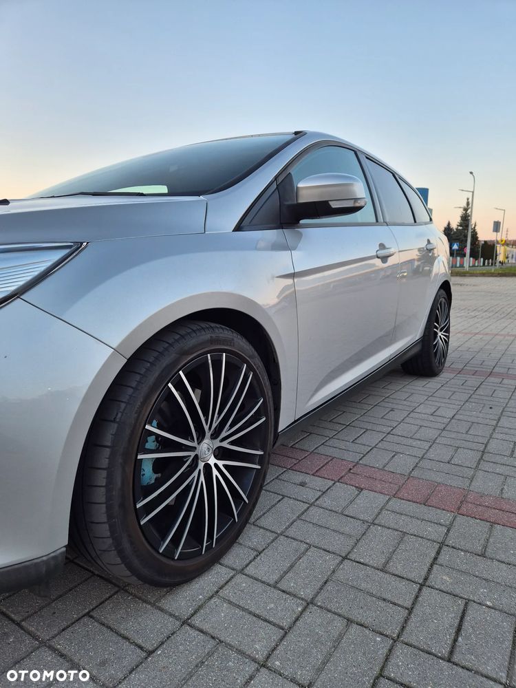 Ford Focus 1.5 EcoBoost Red Edition ASS - 5