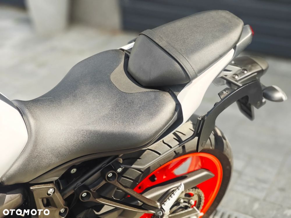 Yamaha MT - 18
