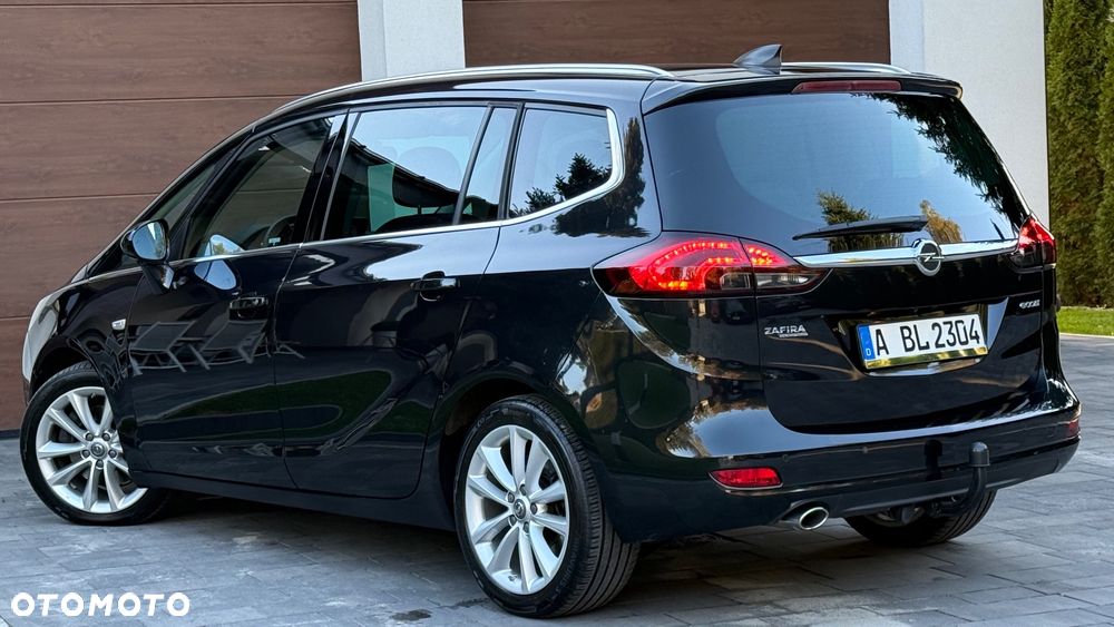 Opel Zafira - 2