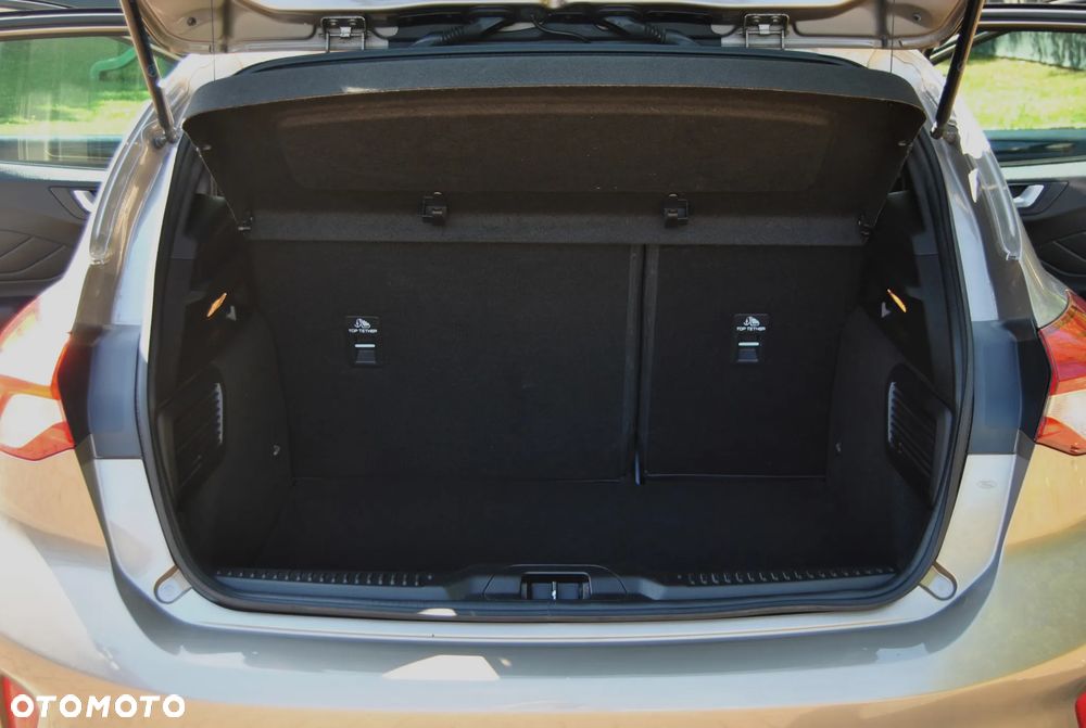 Ford Focus 1.5 EcoBlue Start-Stopp-System ST-LINE STYLE - 15