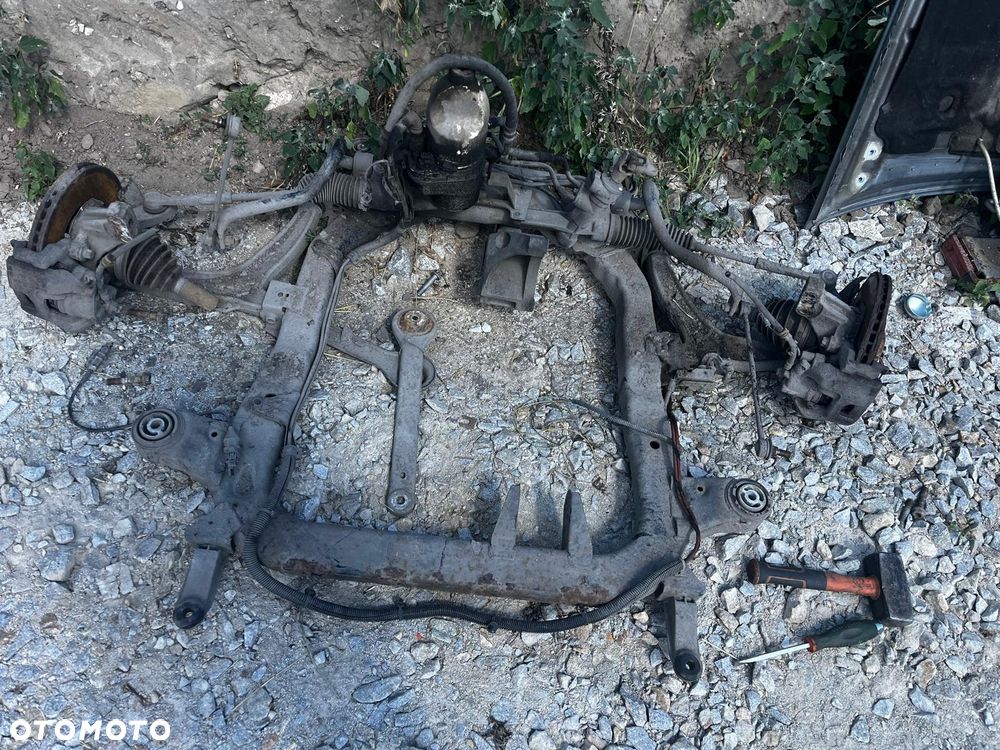 Przedni wózek Opel Vectra C polift combi - 1