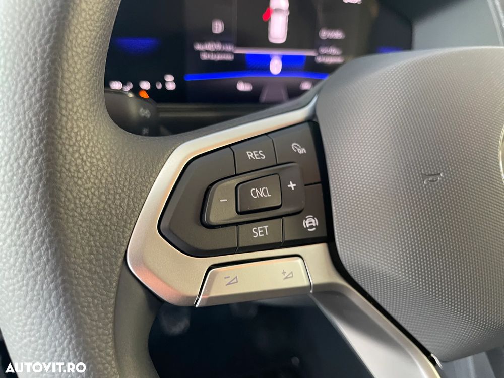 Volkswagen T-Cross - 14