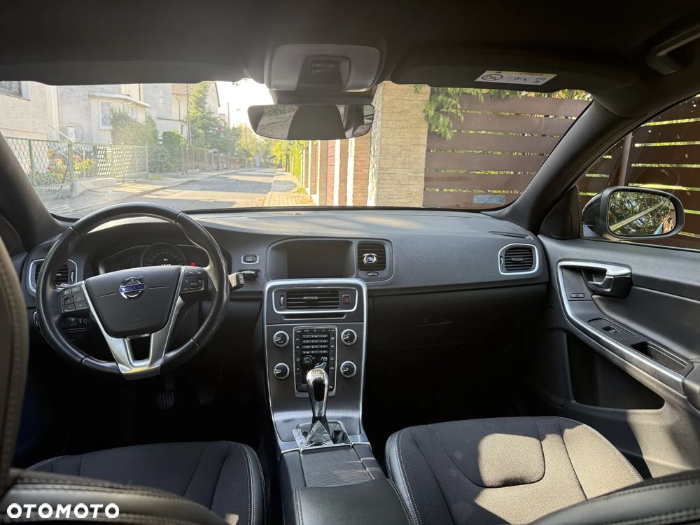 Volvo V60 - 12