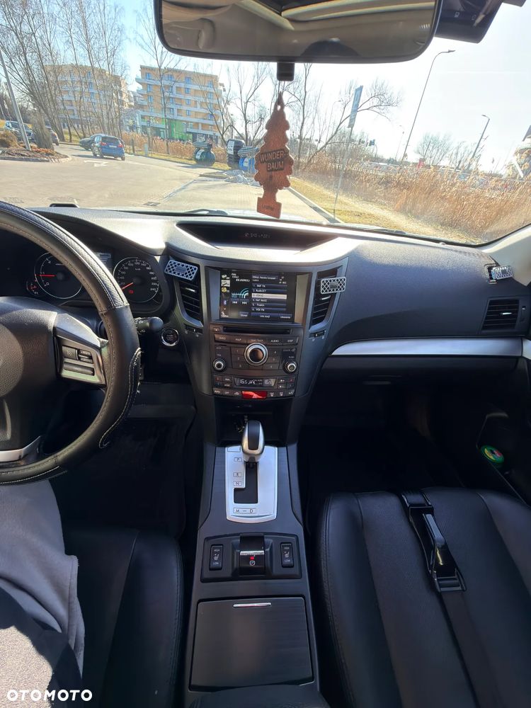 Subaru Outback 2.0D Comfort Lineartronic - 13