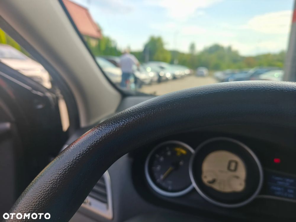 Renault Megane 1.5 dCi Expression - 12