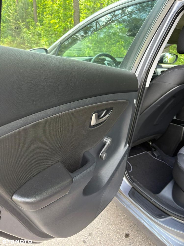 Hyundai i30 1.4 CRDi Intro Edition - 8