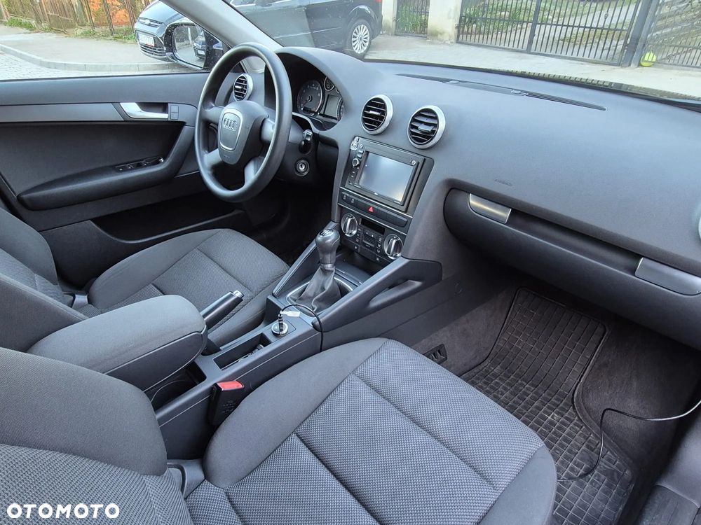Audi A3 Sportback 1.4 TFSI Attraction - 16