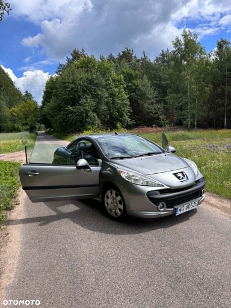 Peugeot 207 CC - 3