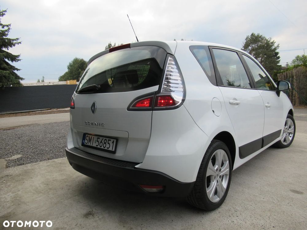 Renault Scenic 1.6 16V 110 TomTom Edition - 4