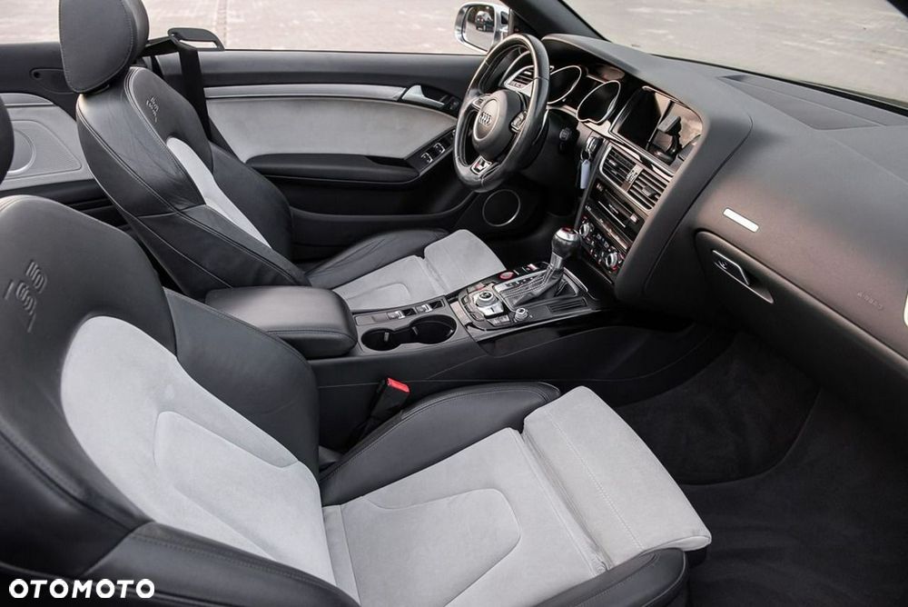 Audi S5 Cabrio S tronic - 28