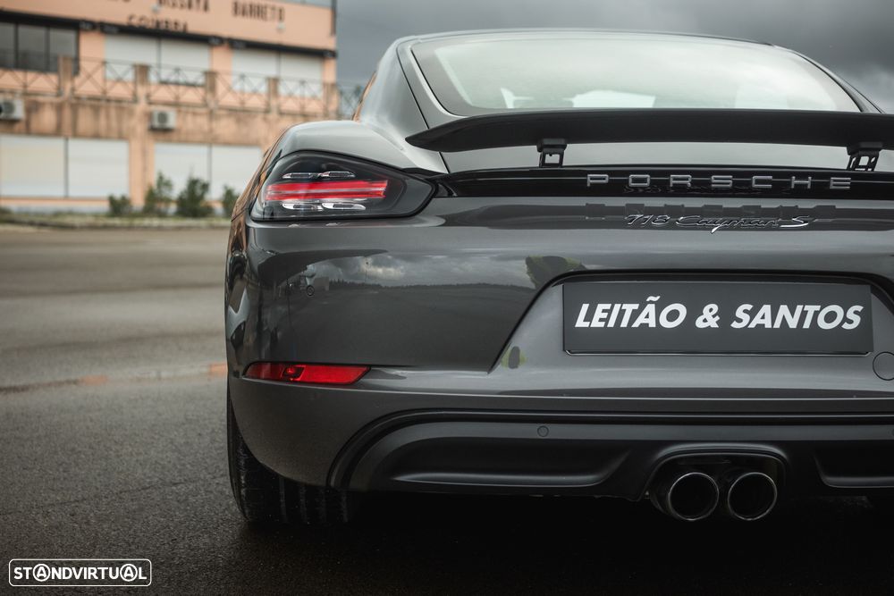 Porsche 718 Cayman 2.5 S PDK - 35