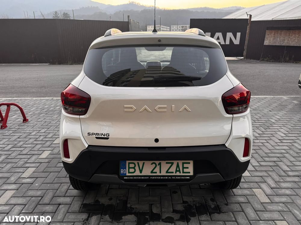Dacia Spring Expression - 4