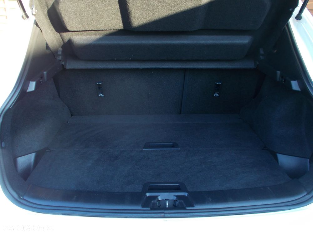 Nissan Qashqai 1.6 DCi Tekna - 9