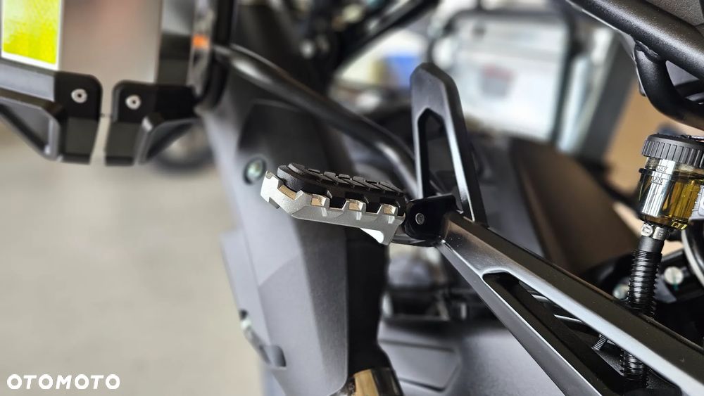 QJMOTOR SRT 600SX - 27