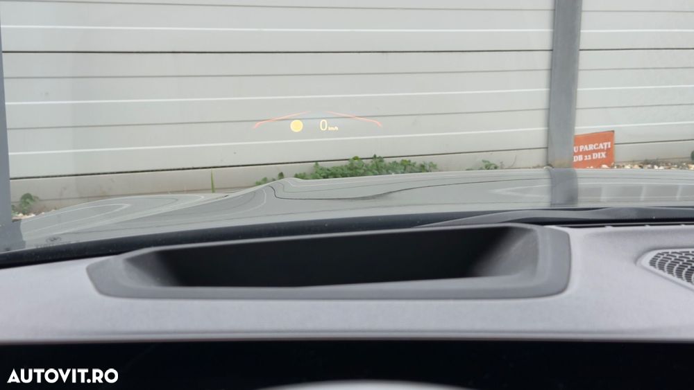 BMW Seria 3 320d Touring Aut. Sport Line - 9