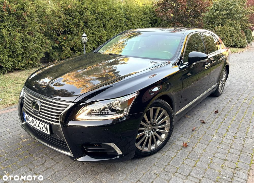 Lexus LS - 2
