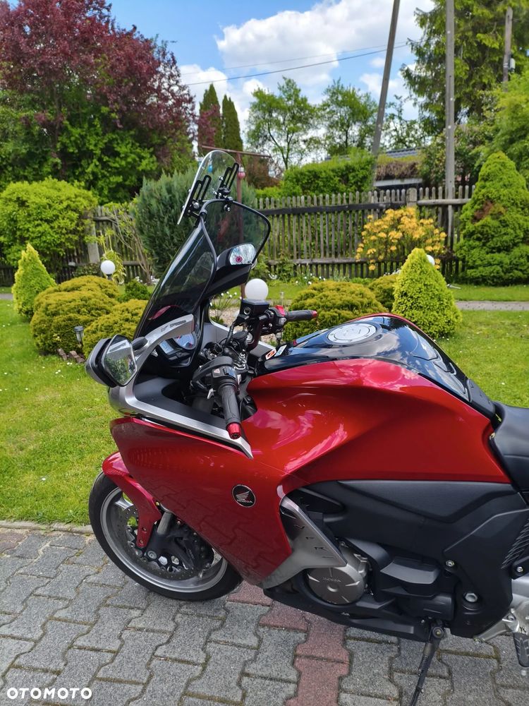Honda VFR - 5