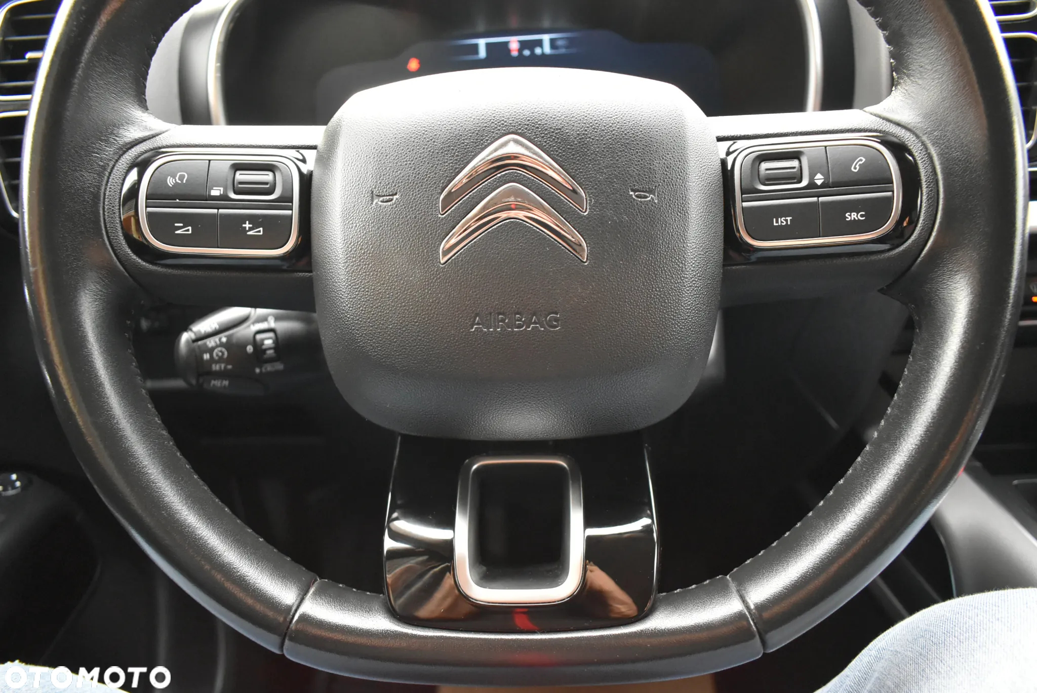 Citroën C5 Aircross 1.5 BlueHDi Shine - 33