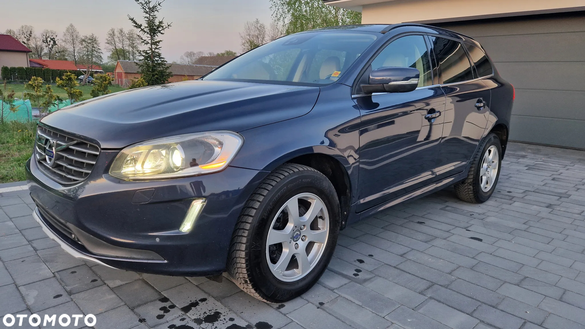 Volvo XC 60 D4 Geartronic Momentum - 8