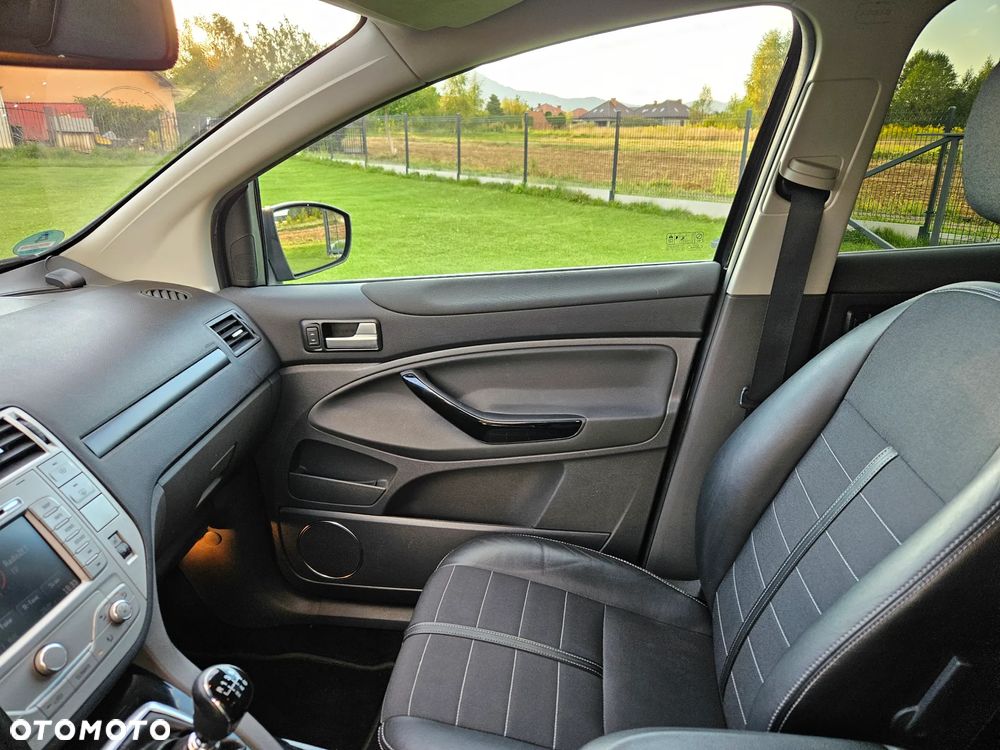 Ford Kuga 2.0 TDCi 4WD Trend - 16