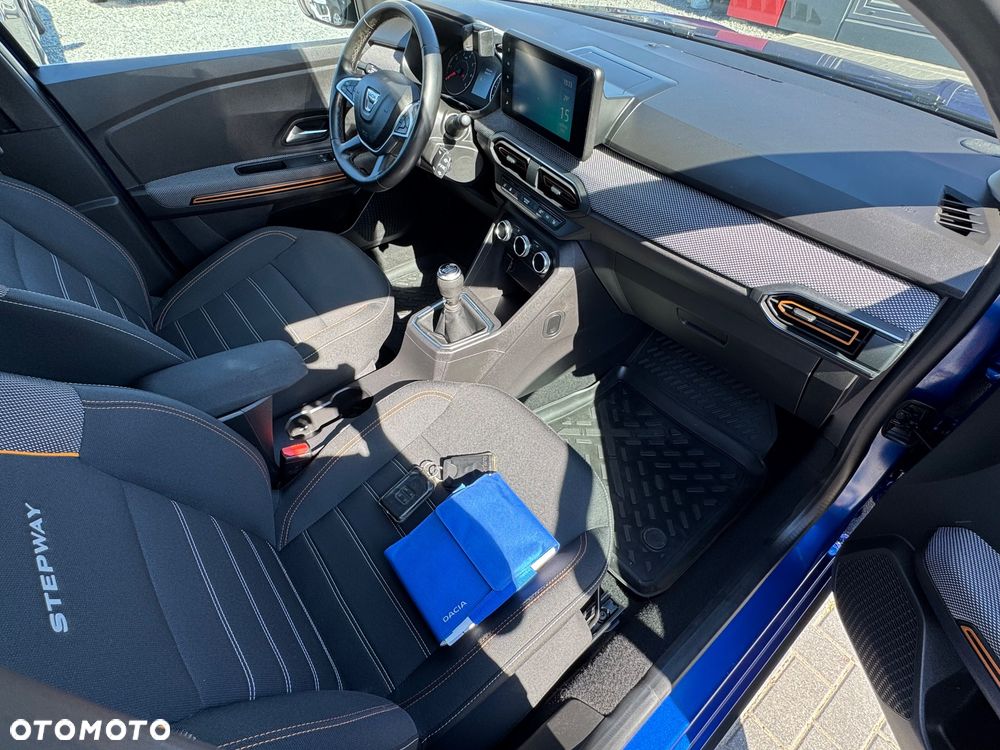 Dacia Sandero TCe 90 Comfort - 24