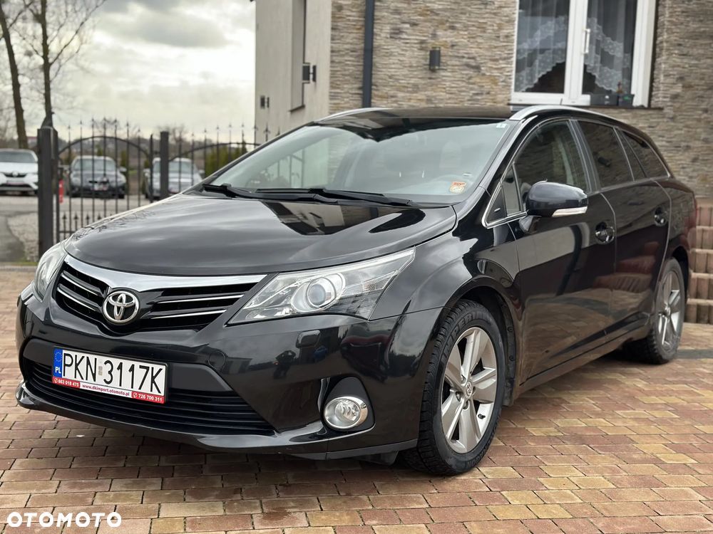 Toyota Avensis 1.8 Premium EU5 - 3