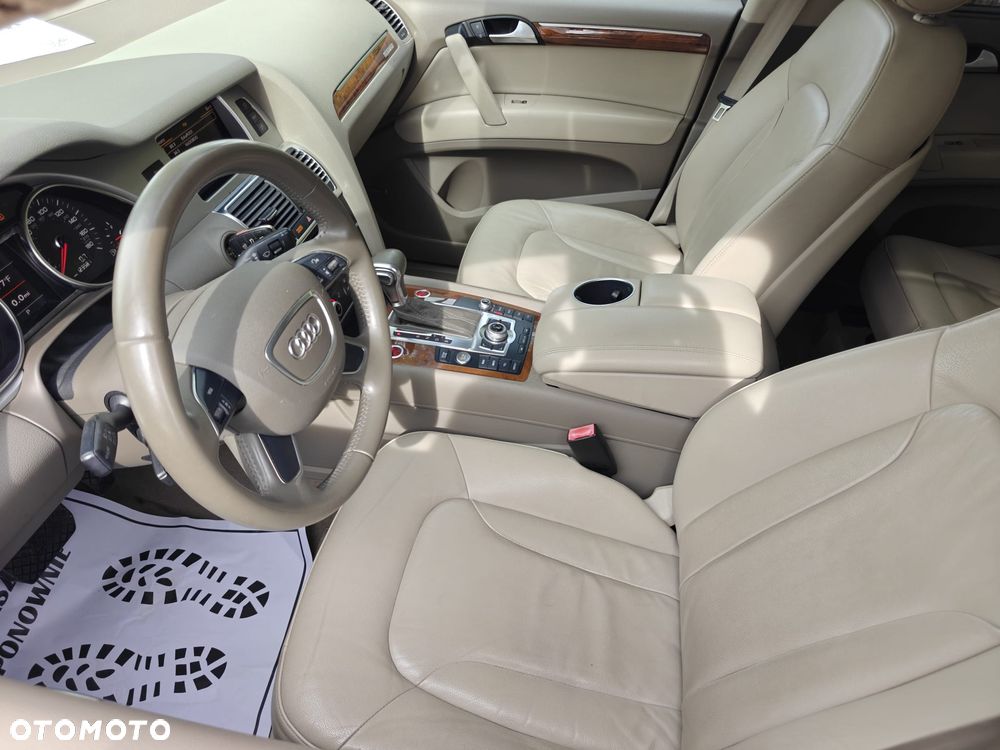 Audi Q7 - 9