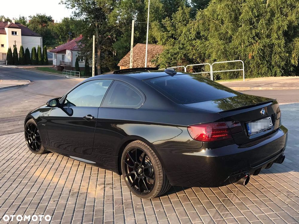 BMW Seria 3 335i - 2