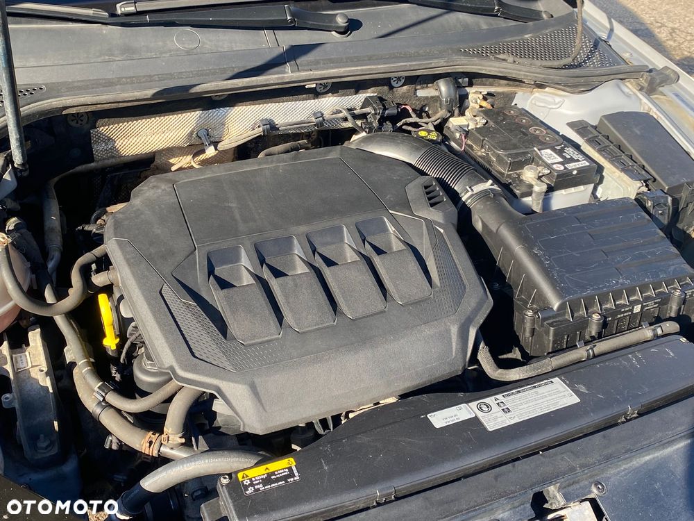 Volkswagen Passat Variant 2.0 TSI 4Mot R-Line Edition DSG - 11