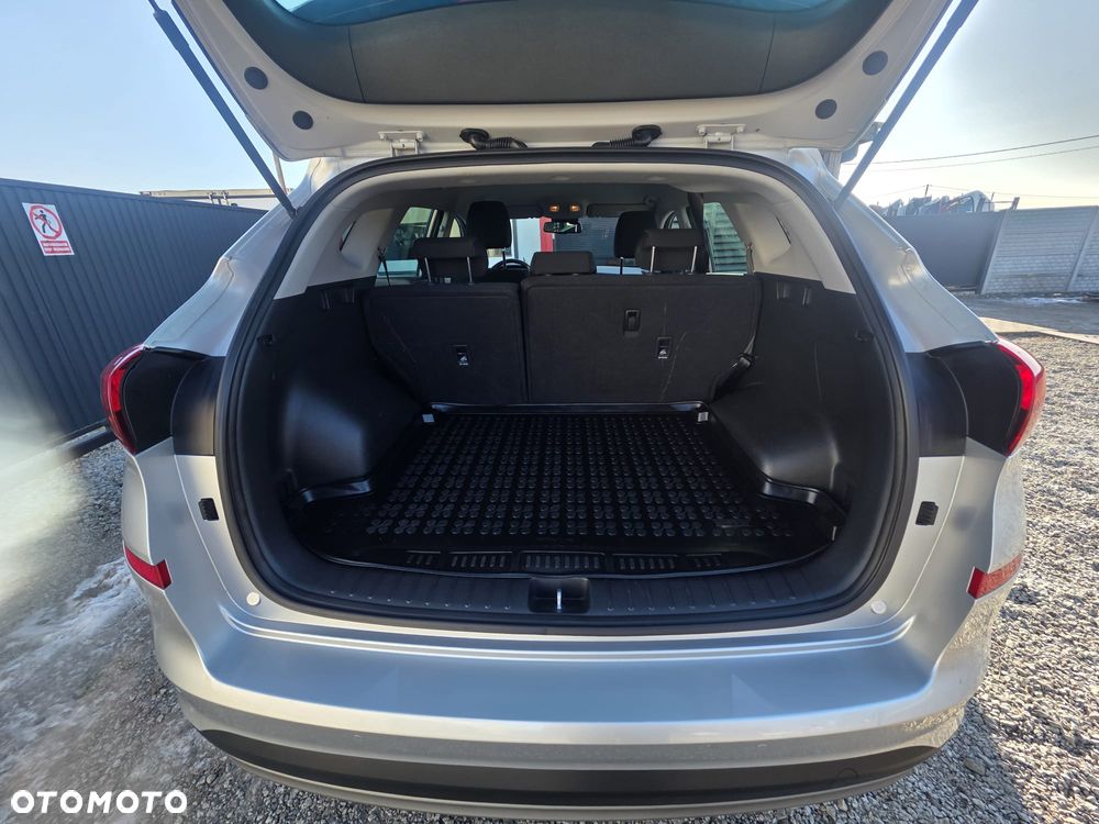 Hyundai Tucson 1.6 CRDi 48V-Hybrid 2WD DCT Select - 19