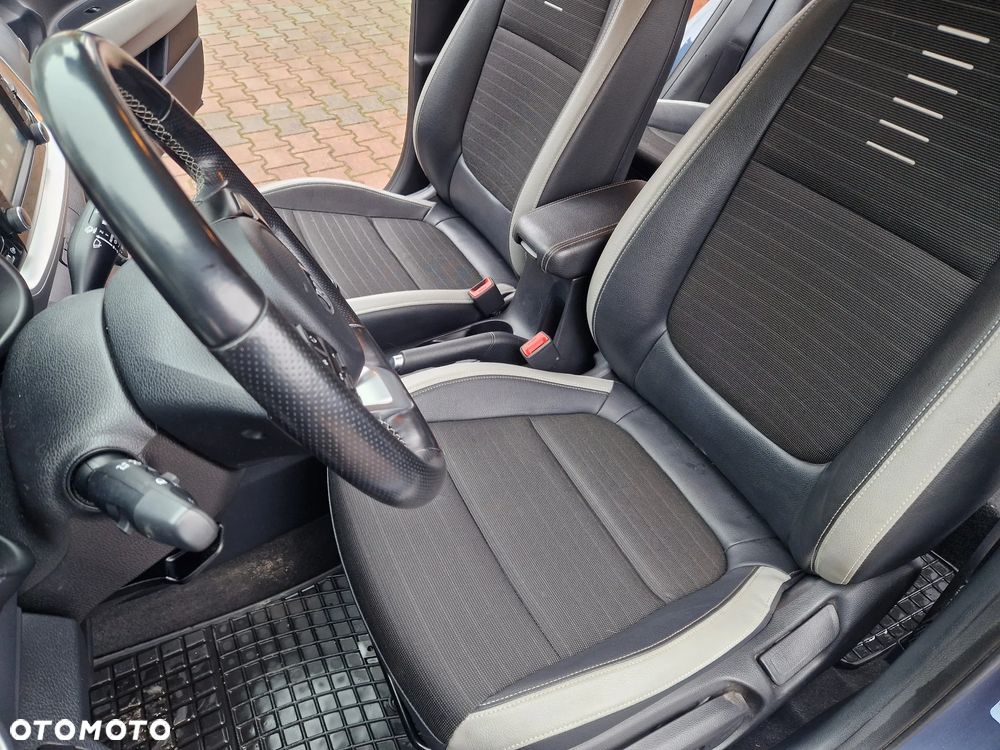 Kia Stonic 1.4 M - 23