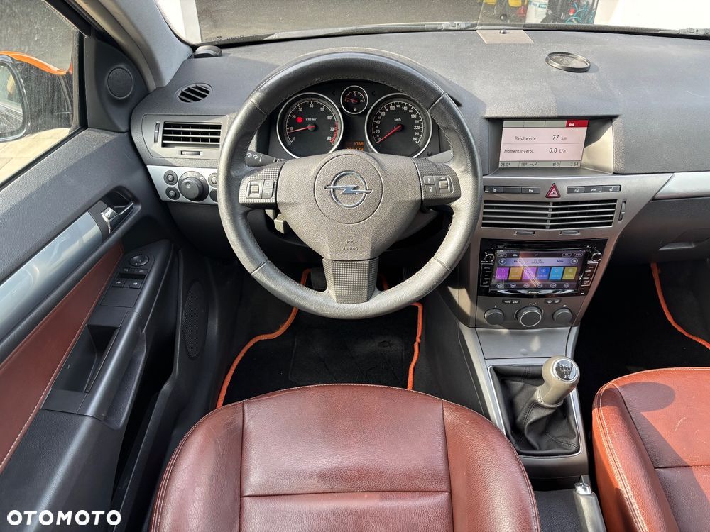 Opel Astra - 25