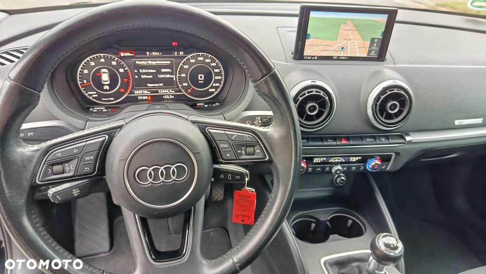 Audi A3 Sportback 1.5 TFSI cylinder on demand sport - 16