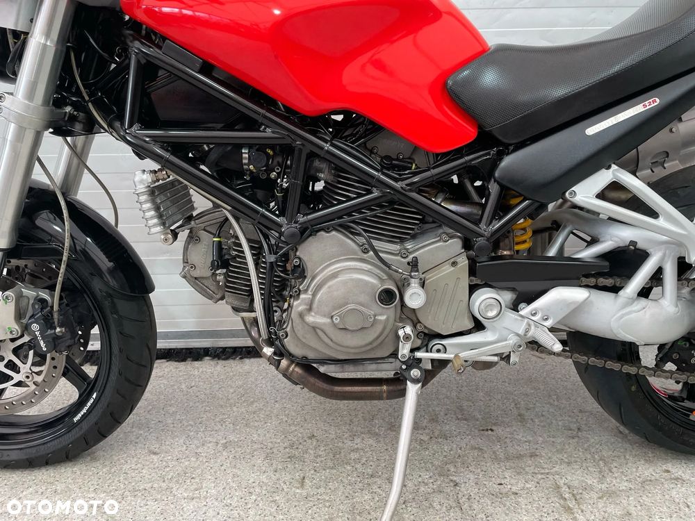 Ducati Monster - 15