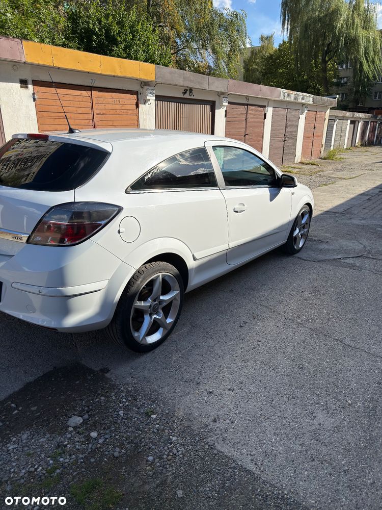 Opel Astra - 2
